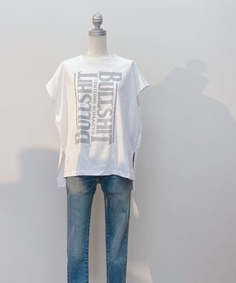 ロゴTシャツ