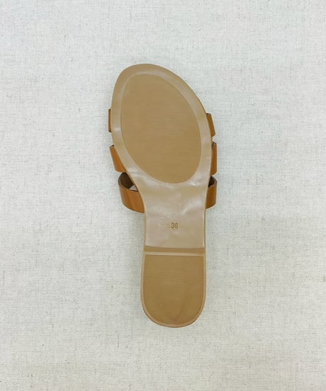 Nasisサンダル