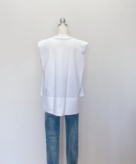 タックスリーブ グラフィックTシャツ