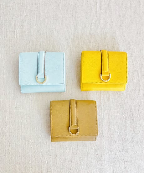 ベルトデザイン 三つ折り財布