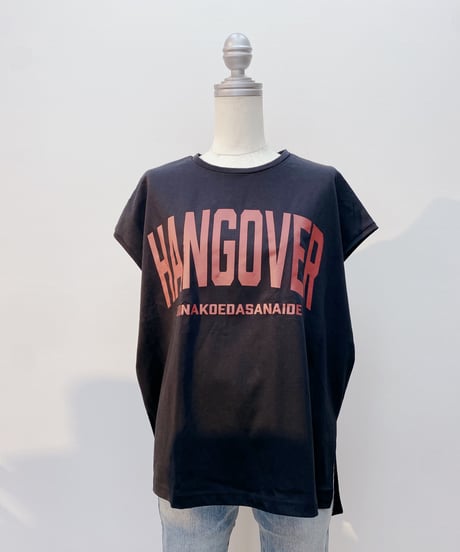 ロゴTシャツ