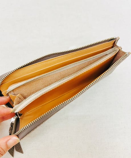 L字ファスナー 牛革シボ 長財布