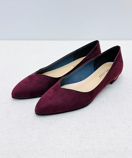 ローヒール ライン入りパンプス