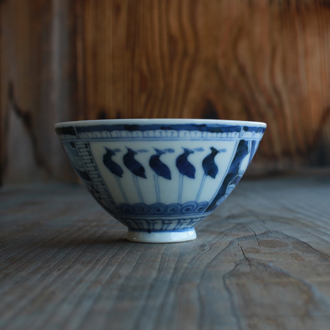 鳥好きのための染付茶碗 | 土井見世 古道具店