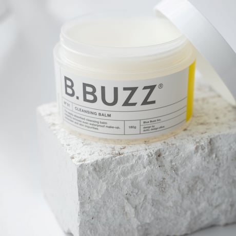 01  Cleansing Balm