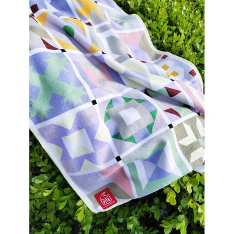 People In The Box Official Web Shop