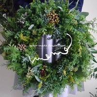 「リース@即購入⭕️緑背景は8/31まで」販売 葉っぱがいっぱい 森のイメージのクリスマスリース 葉は