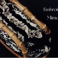 ミモザの刺繍キット　ベージュ生地にブラック オンラインレッスン