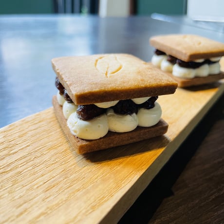 クッキーサンド(ラムレーズン・ピスタチオ・ショコラ)