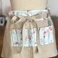 タッチエプロンA（小花柄）