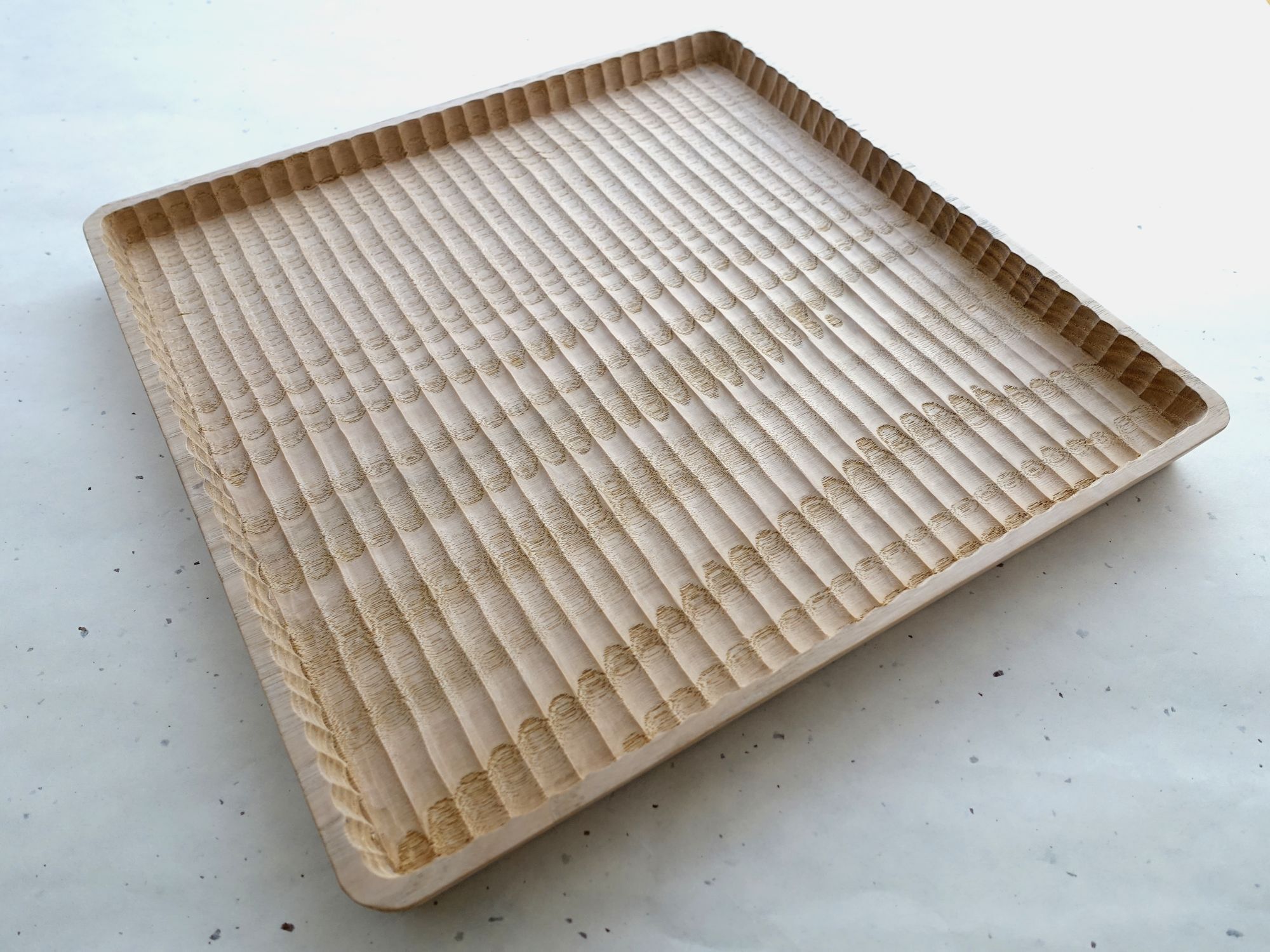 予約商品】我谷盆 栗 30×30×2.5cm 無塗装 No.2 | 明野の小さなお盆や