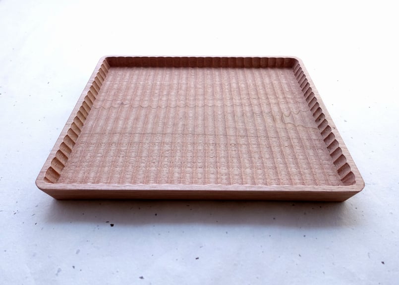 我谷盆　No.23 我谷盆 胡桃 23×20×2cm ナチュラル | 明野の小さなお盆や