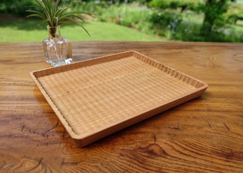 我谷盆 胡桃 23×20×2cm ナチュラル | 明野の小さなお盆や