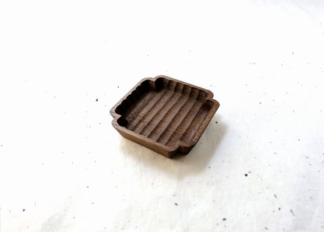 我谷盆 鉄しょう 栗 予約商品】我谷盆 #161 栗 30×30×2.5 cm ダークグレー No264