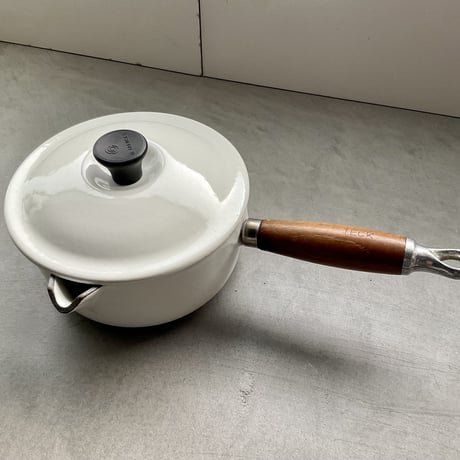 ルクルーゼ | STORES