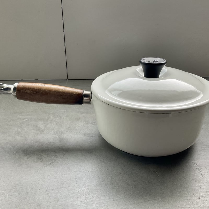 LE CREUSET グレー 片手鍋 小型 LE CREUSET グレー 片手鍋 小型 ル クルーゼ 片手鍋」の人気商品