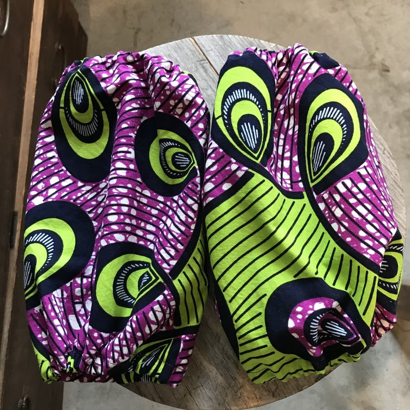 【 送料無料 追跡メール便発送 】 アフリカンマルチカバー アフリカ カンガ フラワー 花デザイン マルチカバー シーツ 約150x225cm  シングルサイズ おしゃれ 民族布 テーブルカバー ベッドカバー ベットカバー 長方形 ファブリック カバー インド綿 ソファー ... アフリカ布のマルチカバー