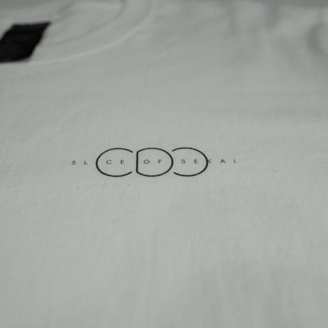 cadode『SLICE OF SEKAI』 long T-Shirts (White)