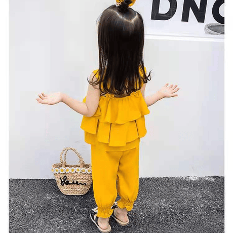 ❣️超可愛い韓国風女の子❣️トップス　２点セットアップ