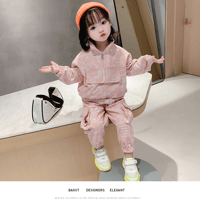 ❣️カッコイイ　秋春超可愛い女の子韓国風❣️ワーク風ウェア　２点セットアップ