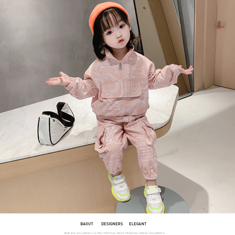 ❣️カッコイイ　秋春超可愛い女の子韓国風❣️ワーク風ウェア　２点セットアップ