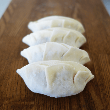 「特製タレ付き」くるむの餃子 96コ（8コ入×12パック）