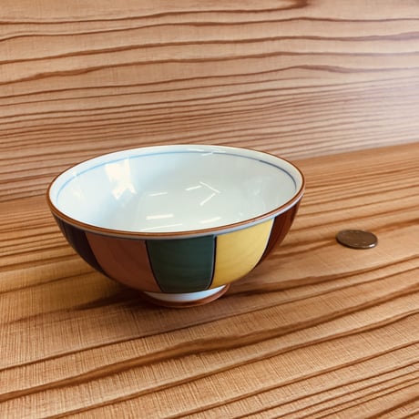 有田焼　七色厄除　茶碗　陶器　陶磁器　食器　縁起物　オリジナル