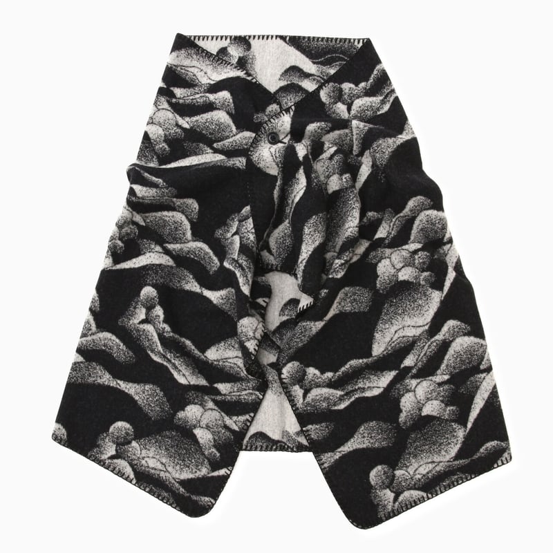 and wander】 mountain camo wool blanket small |