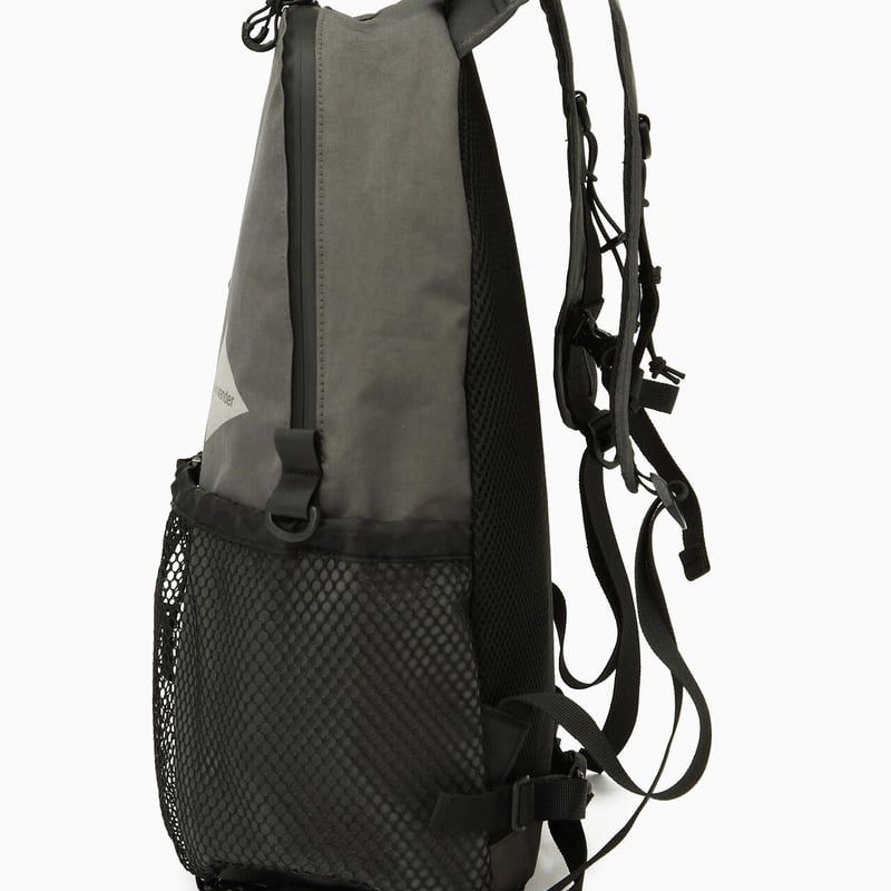 バッグ and wander pe/co 20L daypack and wander PE CO 20L Day Pack - Grey | Always in Colour