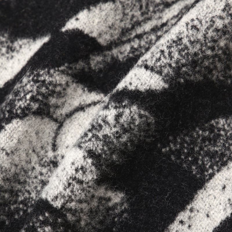 and wander】 mountain camo wool blanket small |