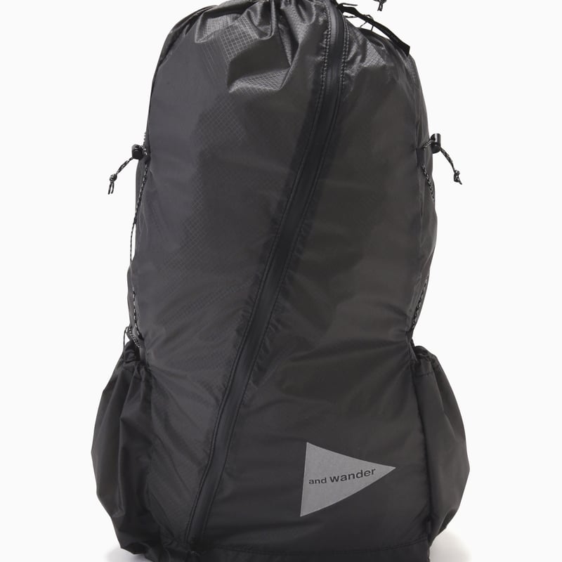 アンドワンダー シル デイパック コーデュラ　sil daypack 超軽量 黒 and wander アンドワンダー シル デイパック リュック sil