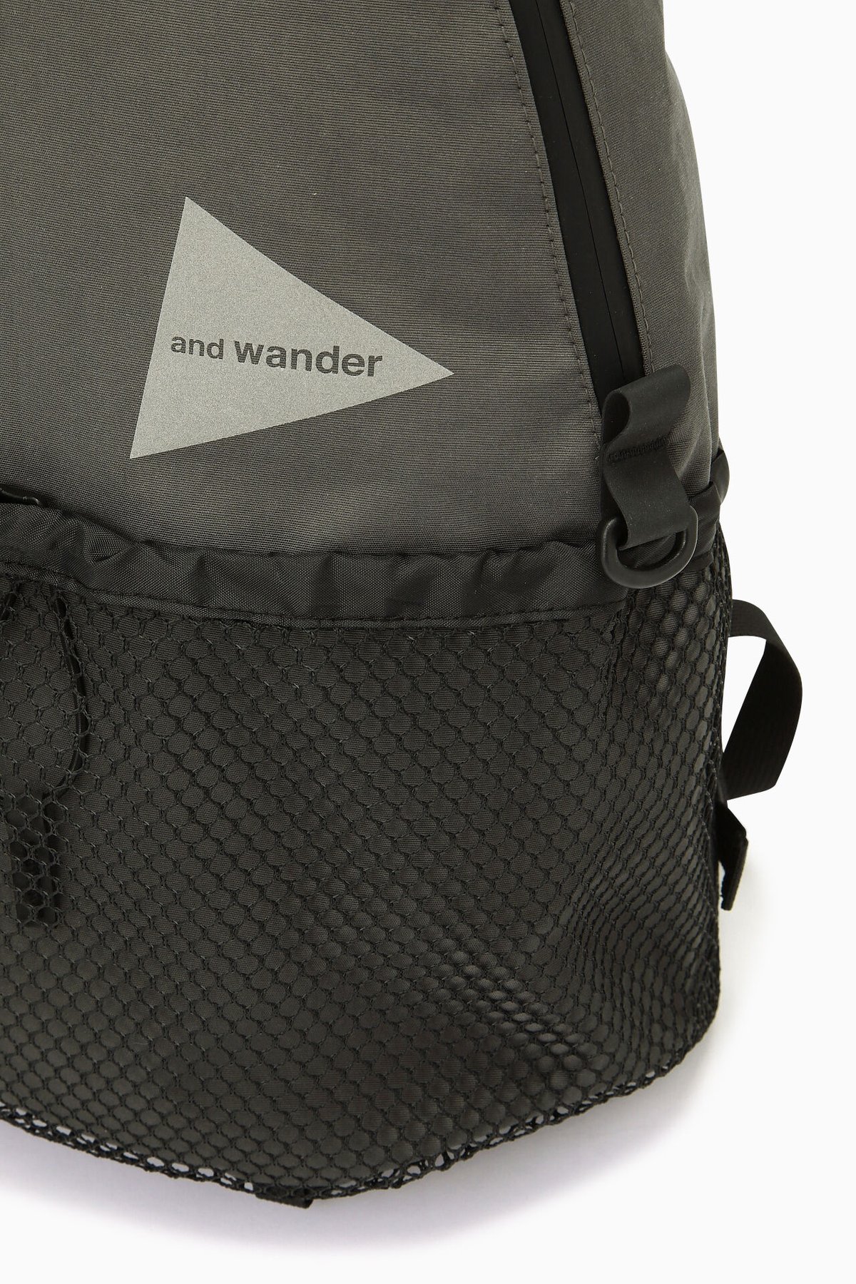 and wander】 PE/CO 20L daypack(gray) | Sunny Site