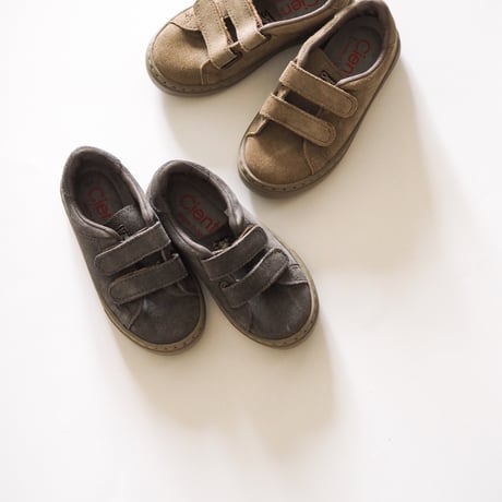 【即納/EURO25-27size】Velcro Suede Sneekers - Beige / Cienta