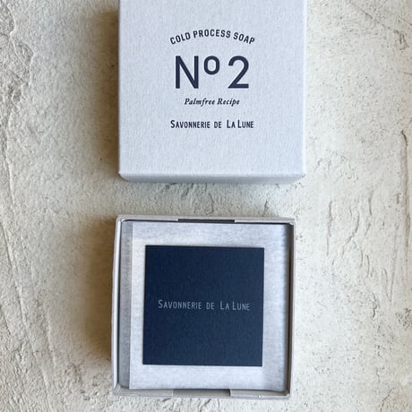 SAVONNERIE DE LA LUNE / Darjelyn, Palmarosa, Cedarwood (沖縄産クチャ)