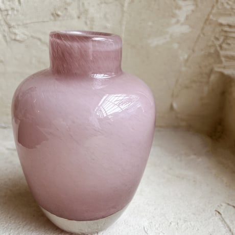 Milky Flower Vase (Pink)