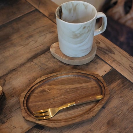 Oval Plate M / Acacia Wood