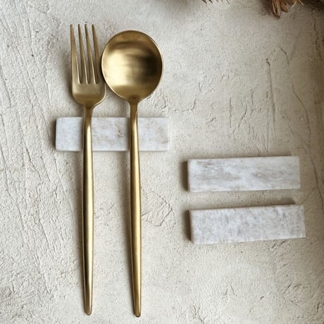 Cutlery Rest 9cm / Marble Grayge