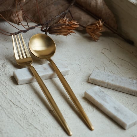 Cutlery Rest 9cm / Marble Grayge