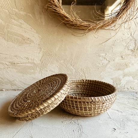 Interior Basket / Water Grass