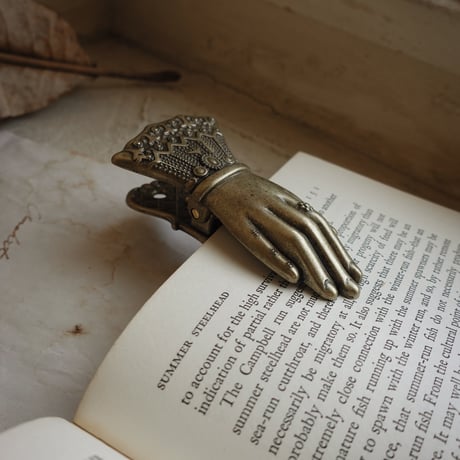 Paper Clip Hand