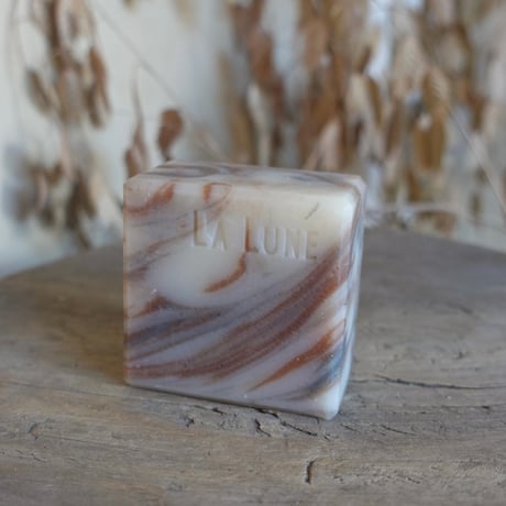 SAVONNERIE DE LA LUNE / Herbal  (Lavender)