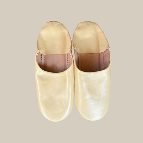 Babouche ( LYE )