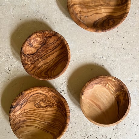 Circle Plate M / Olieve