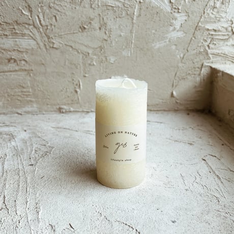 Candle M  ( White )