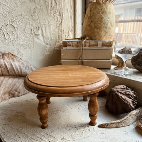 4 Legs Stand  / Pine wood