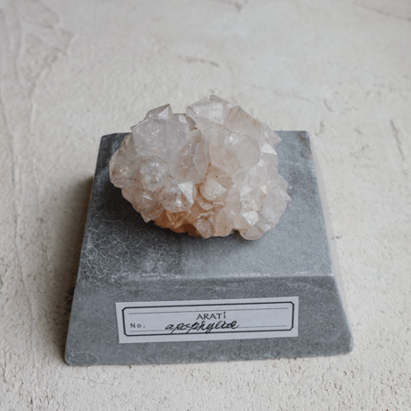 期間限定販売 / ARATi  Apophyllite