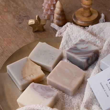 SAVONNERIE DE LA LUNE / Herbal  (Lavender)