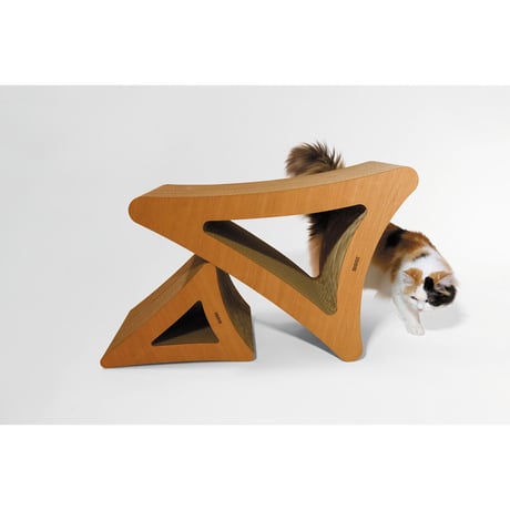 Cat Scratch ｜Triangle［ Max ］