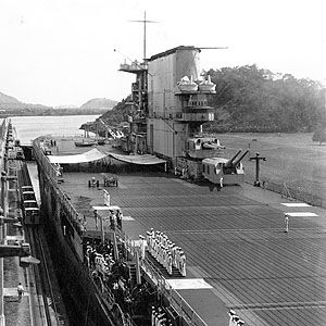 週末セール　フジミ製クラフトデカール付米空母レキシントン&サラトガ(1643) 51lTMTWWFnL._UF894,1000_QL80_.jpg