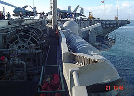 米海軍空母 CV-63 キティホーク フォトDVD